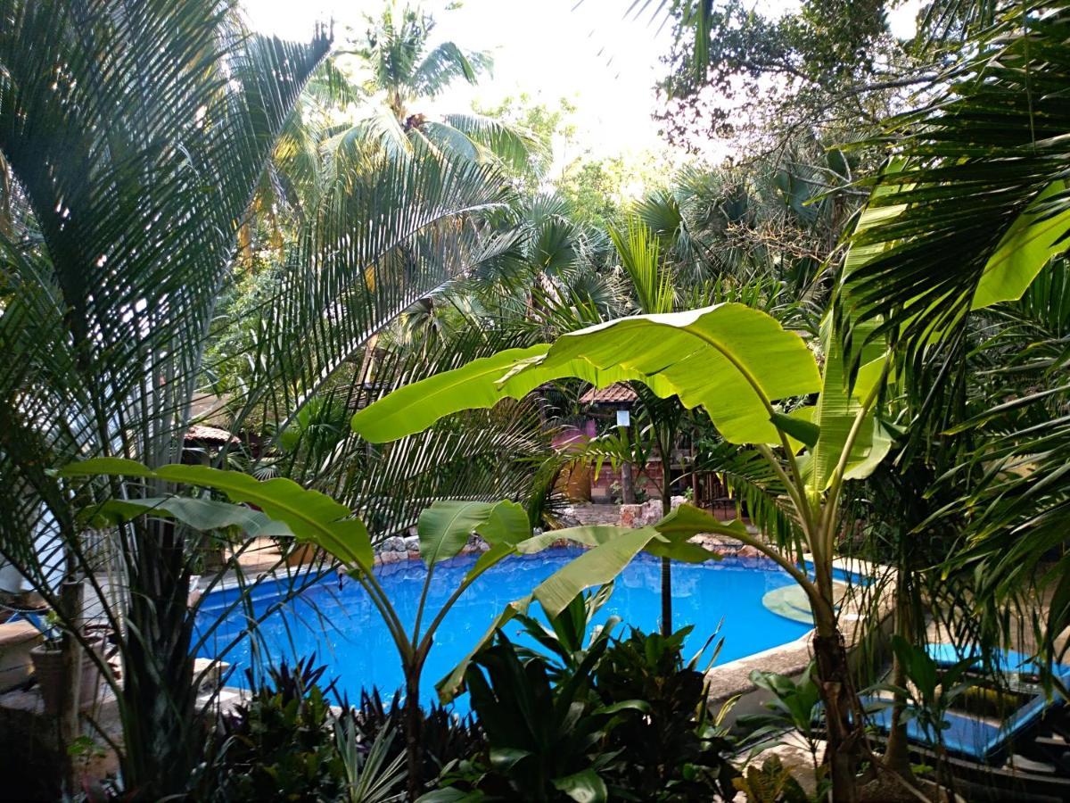 Posada El Jardin Ticul Exterior photo